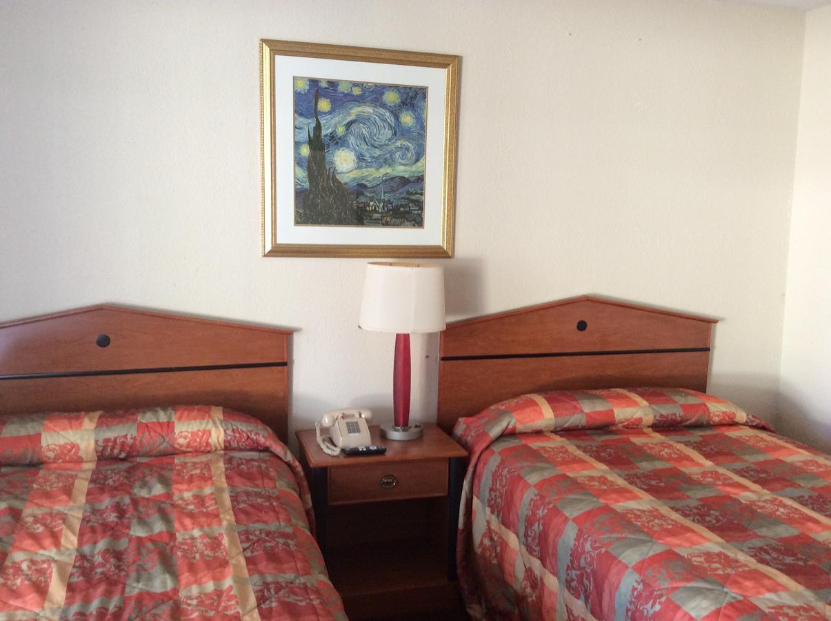 Budget Inn Ocala Bagian luar foto