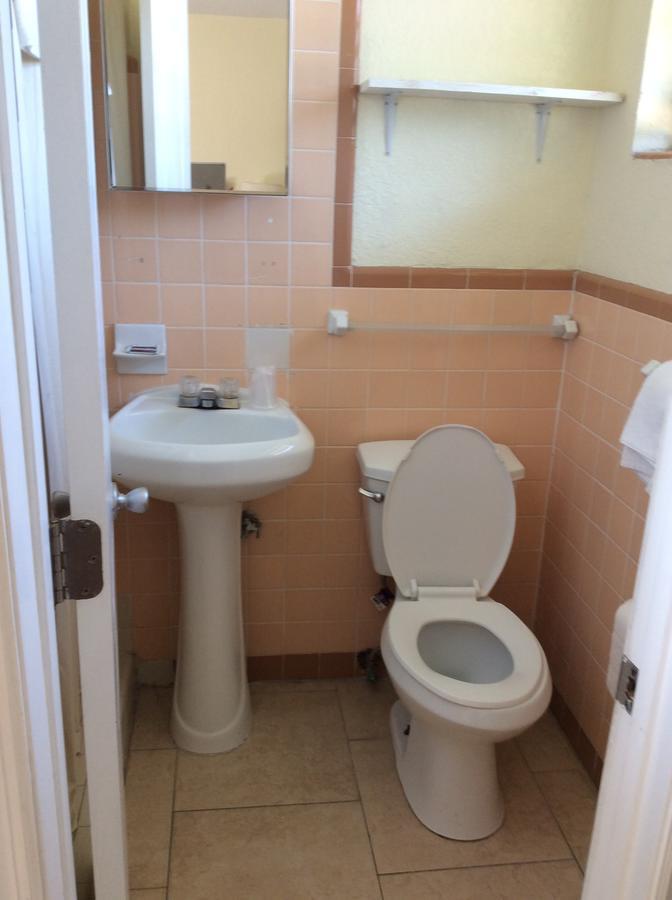 Budget Inn Ocala Bagian luar foto