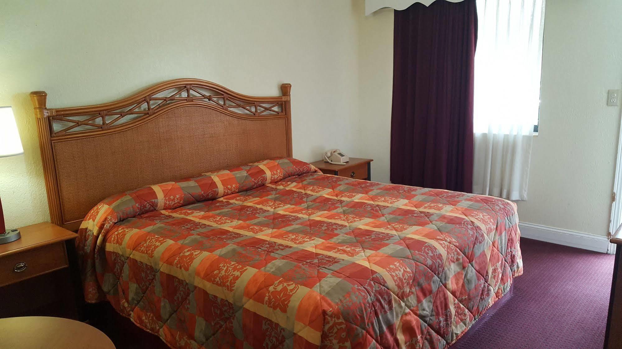 Budget Inn Ocala Bagian luar foto